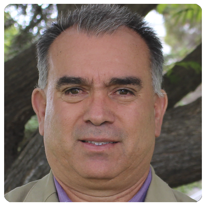 Dr. Fabián Araya Palacios